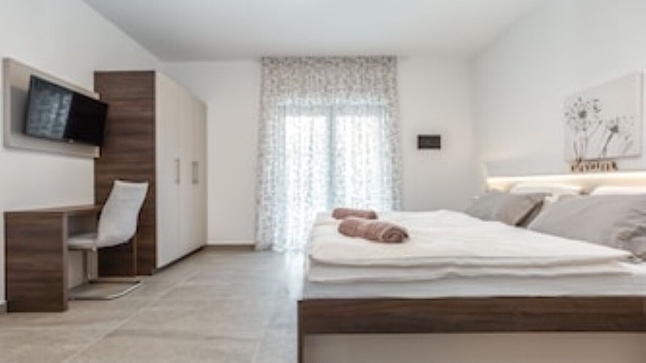 Photo of Bedroom in Mali Maj