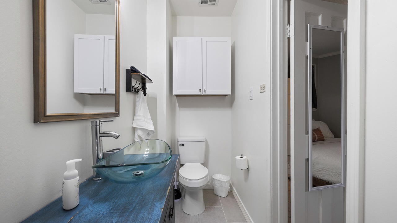 Photo of Bathroom in Mobile