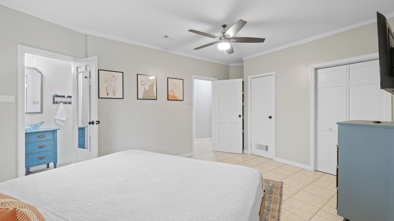 Photo of Bedroom in Mobile
