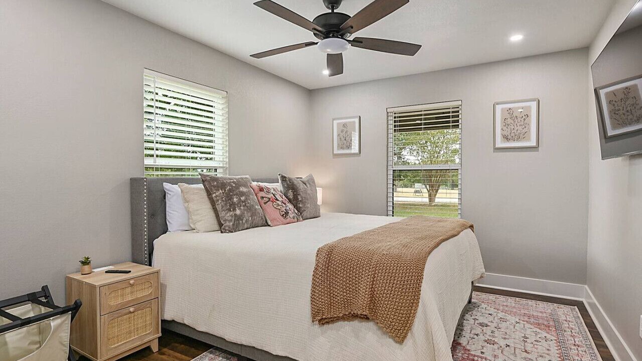 Photo of Bedroom in Bryan