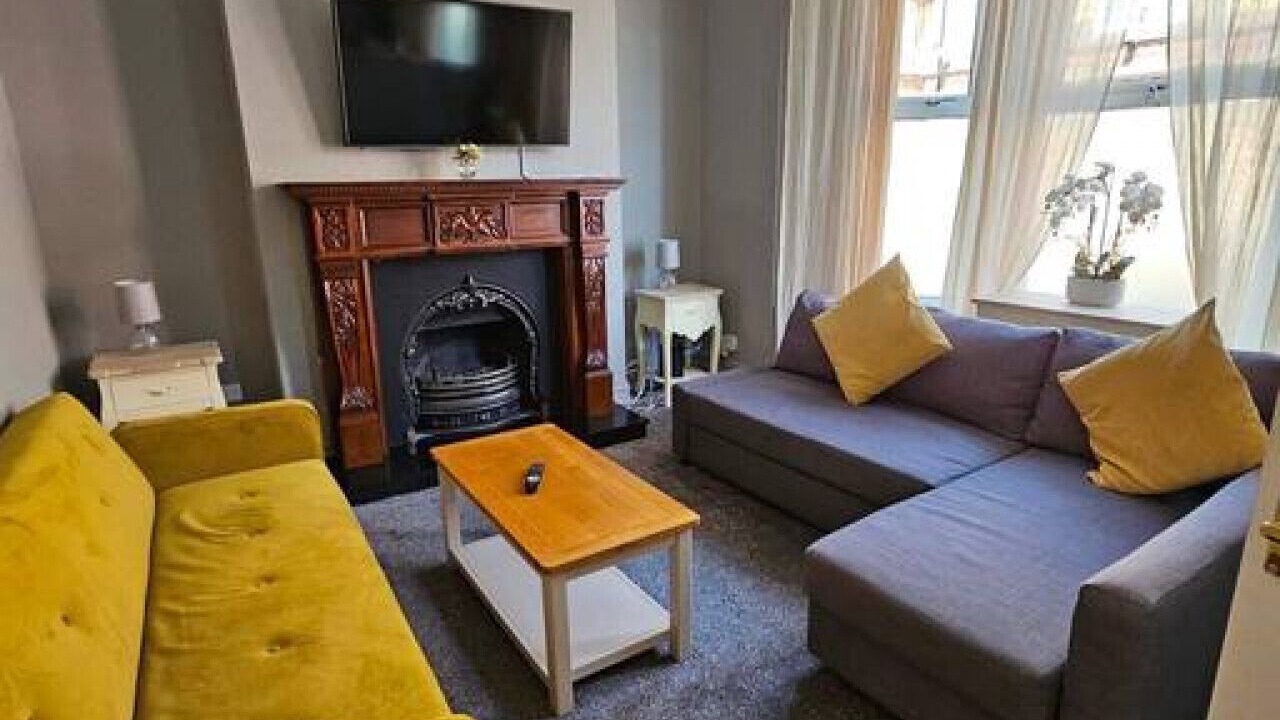 Photo of Livingroom in Anfield