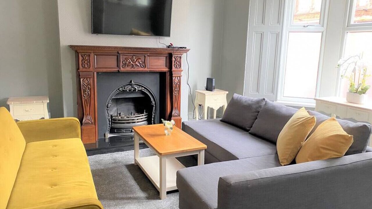 Photo of Livingroom in Anfield