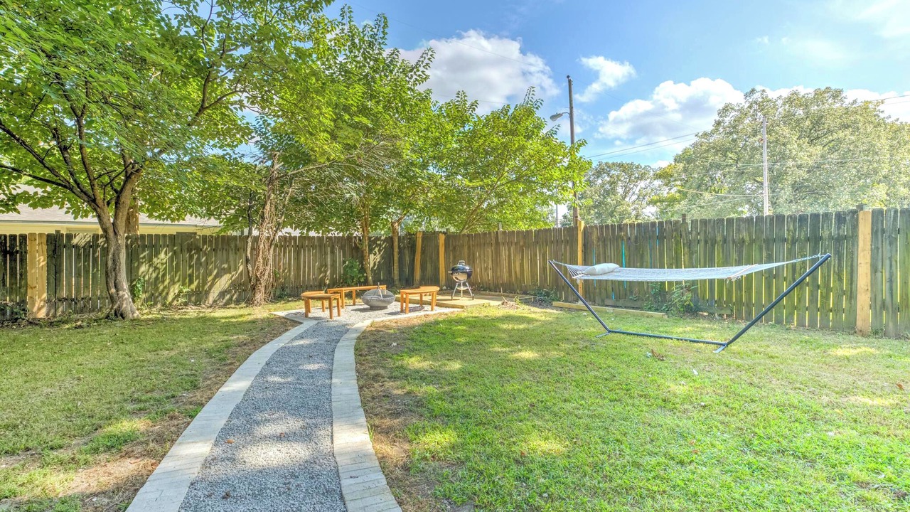 Photo of Outdoor in Cooper-Young Historic District