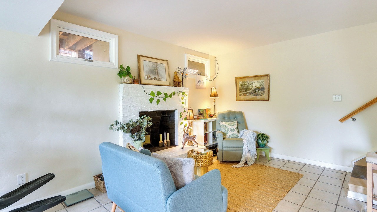 Photo of Livingroom in Berryville