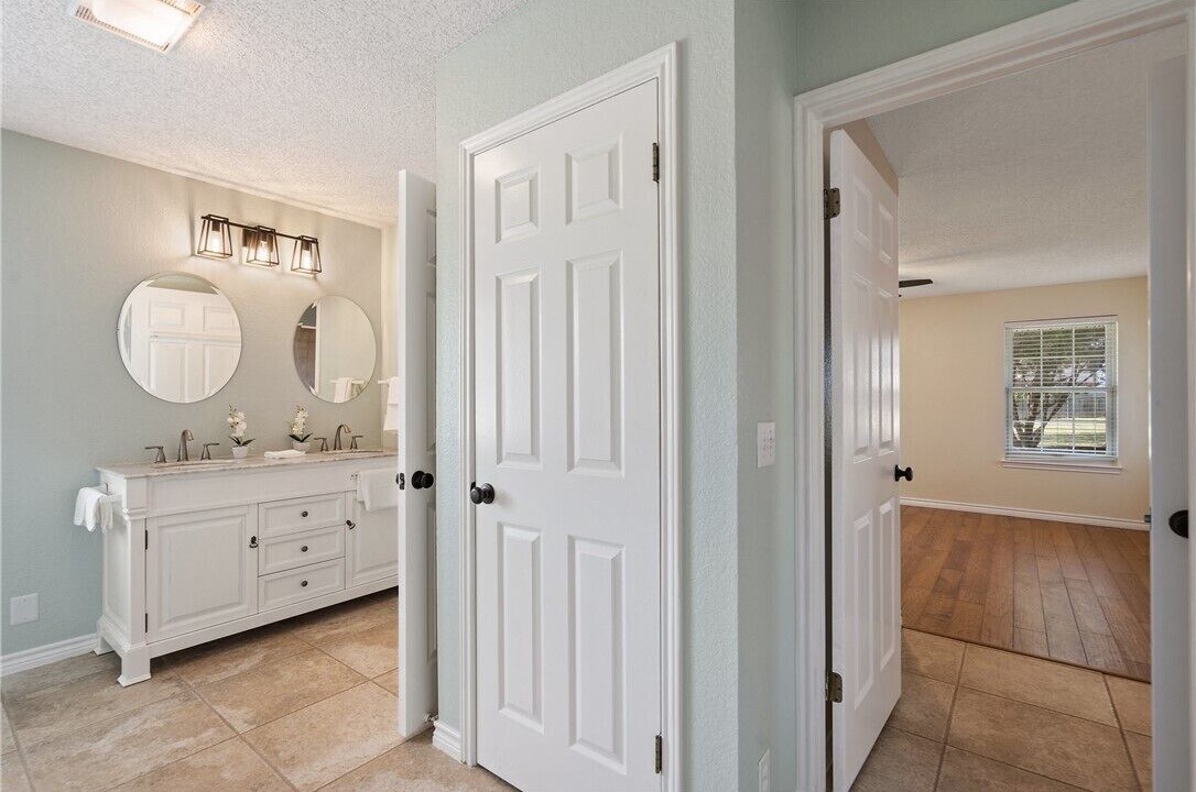 Photo of Bathroom in Round Rock
