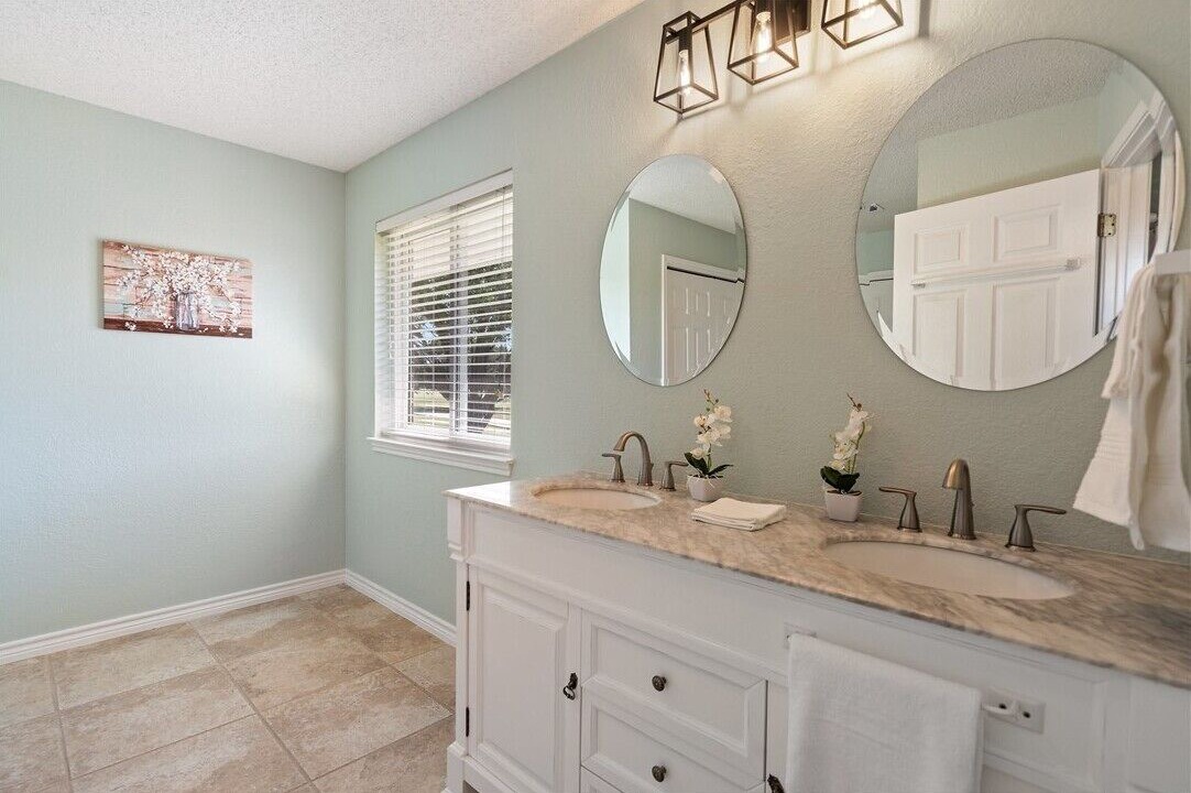 Photo of Bathroom in Round Rock