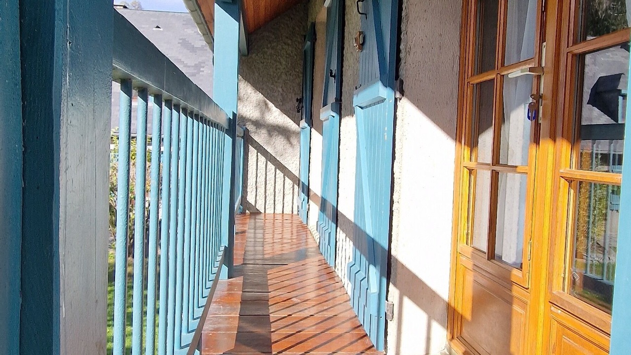 Photo of Outdoor in Geu