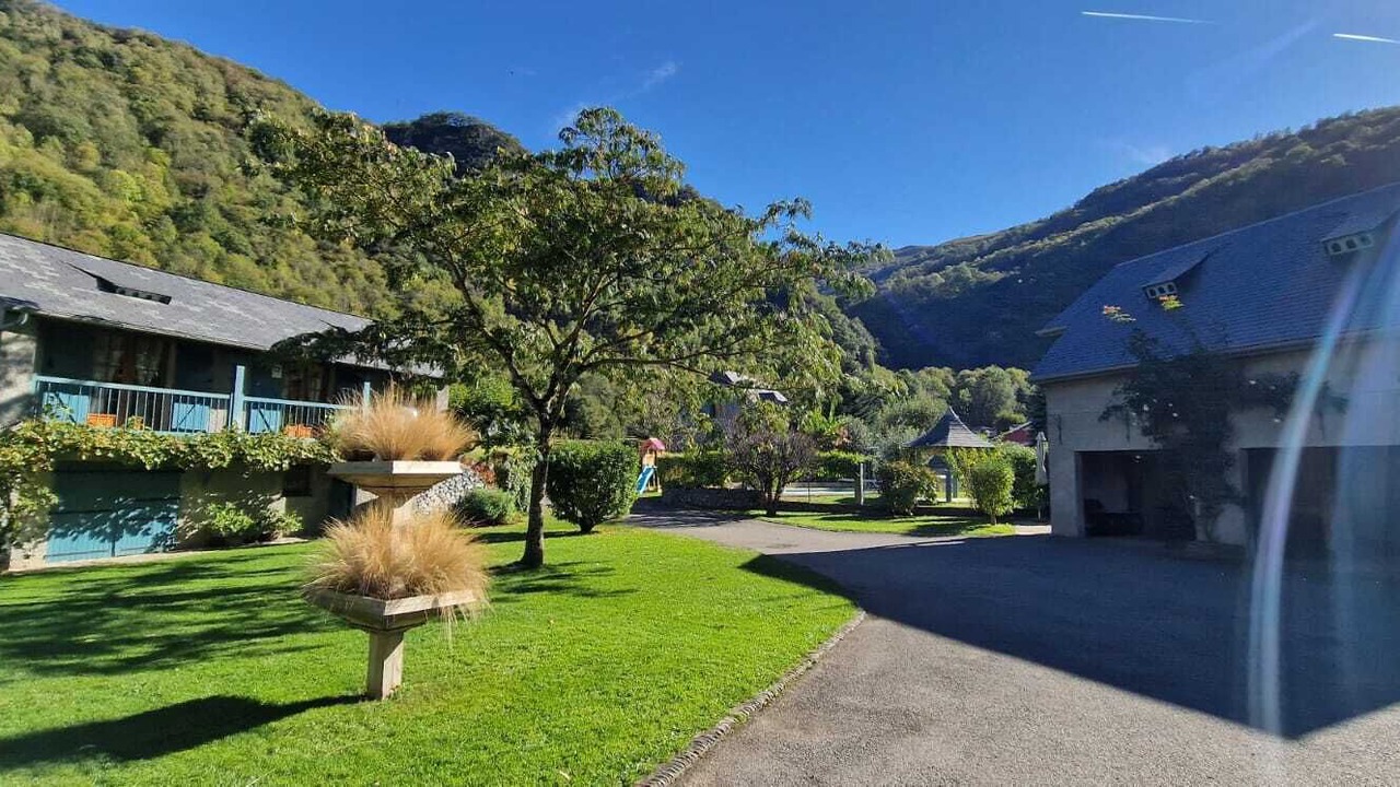 Photo of Outdoor in Geu