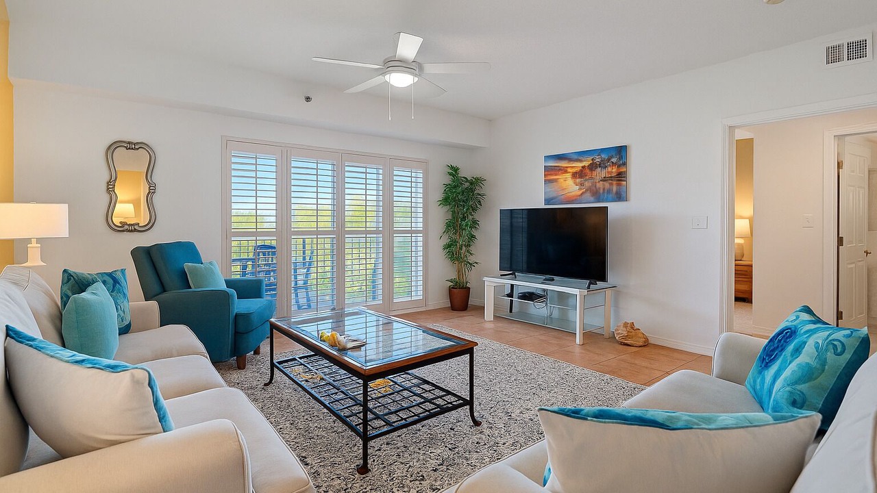 Photo of Livingroom in New Smyrna Beach