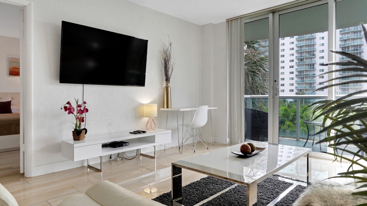 Photo of Livingroom in Sunny Isles Beach