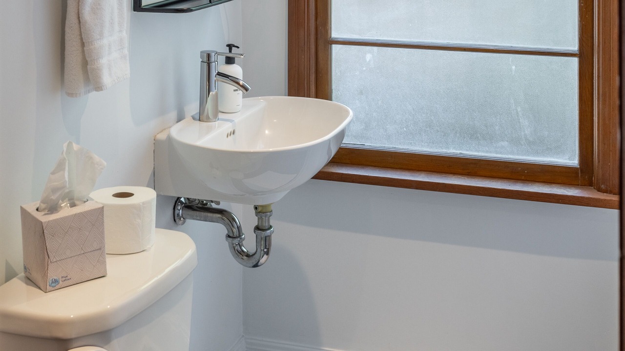 Photo of Bathroom in Pullman