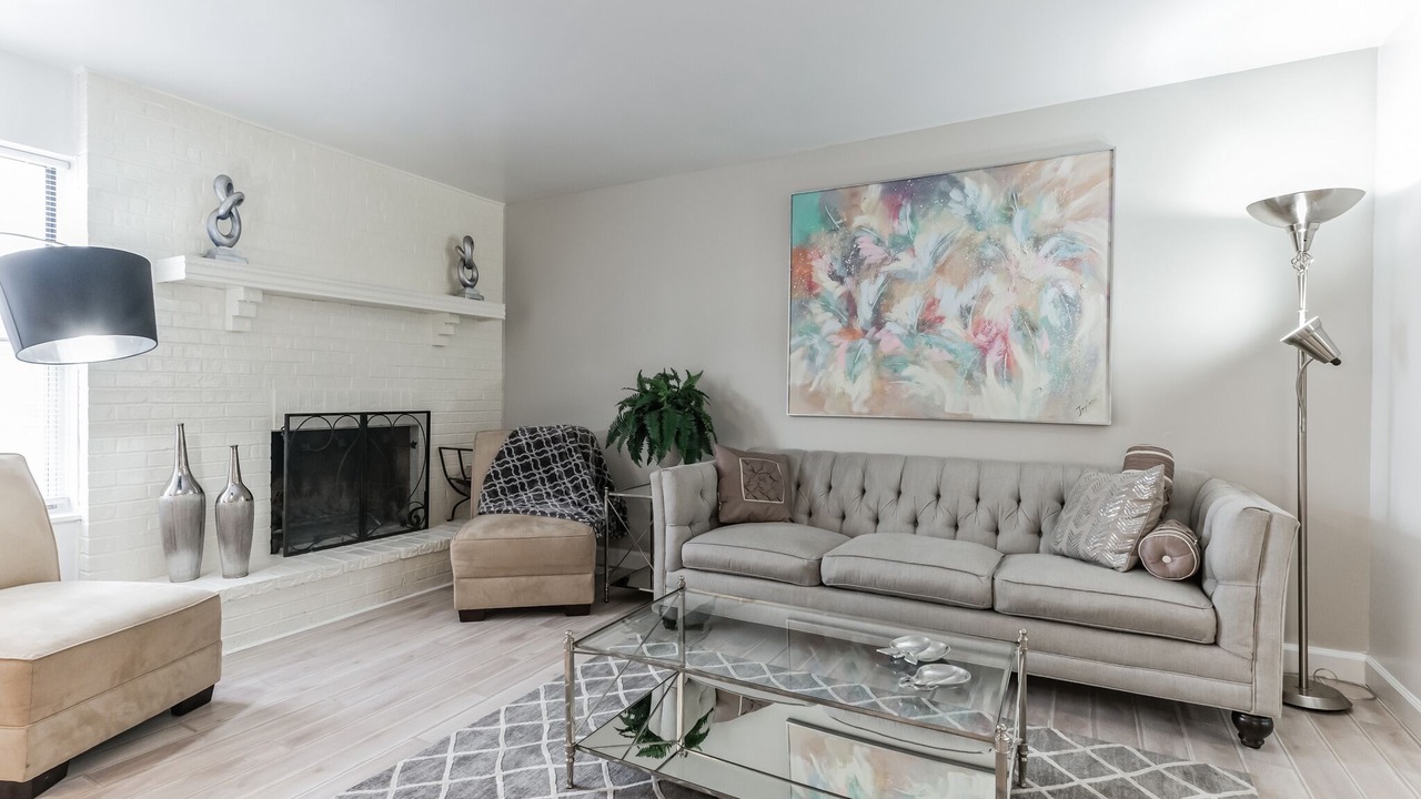 Photo of Livingroom in Lake St Louis