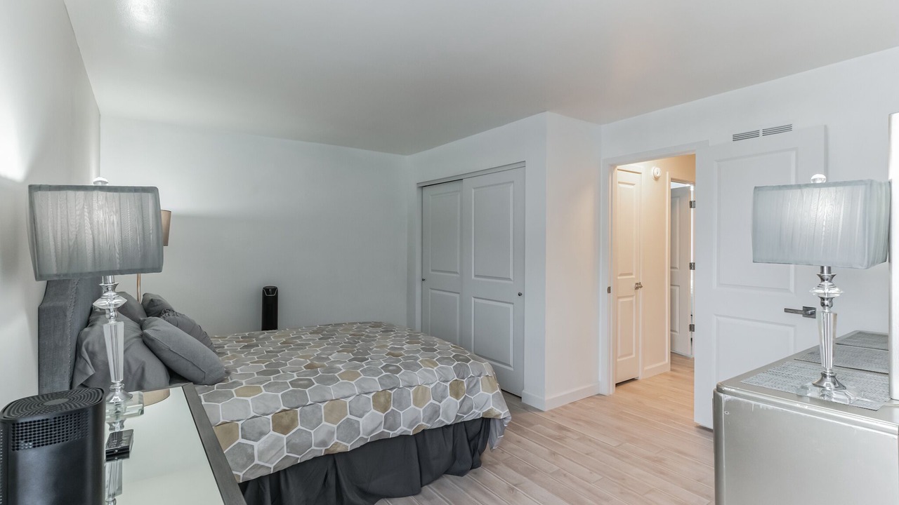 Photo of Bedroom in Lake St Louis