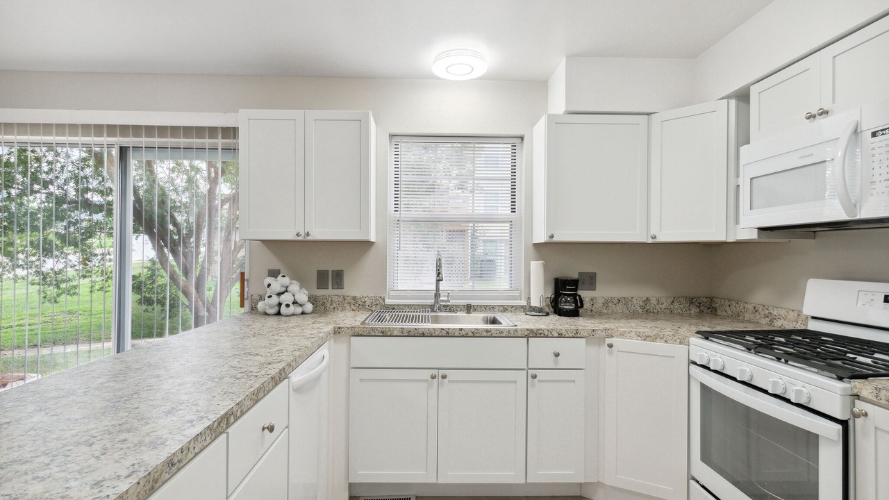 Photo of Kitchen in Lake St Louis