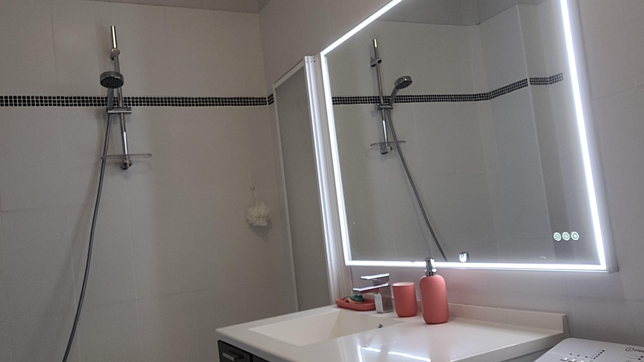 Photo of Bathroom in Centre Ville