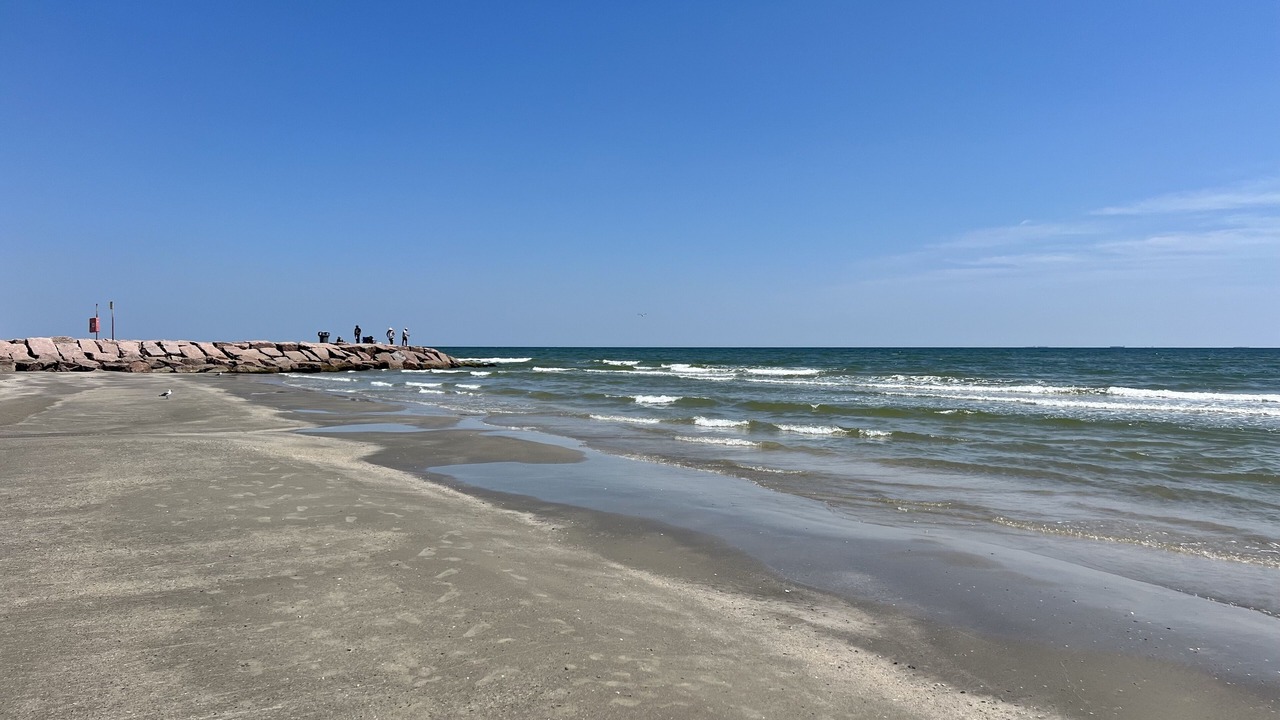 Photo of Others in Crystal Beach