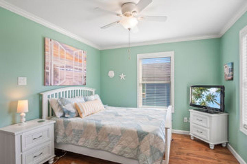 Photo of Bedroom in Rockport