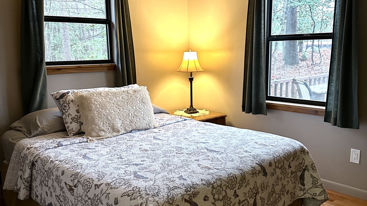 Photo of Bedroom in Unaka