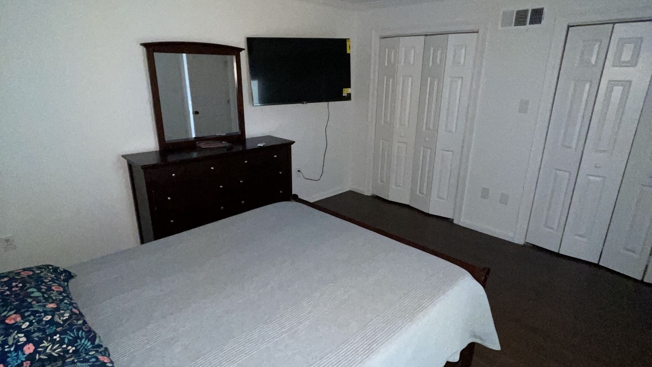 Photo of Bedroom in Park Forest - LA North