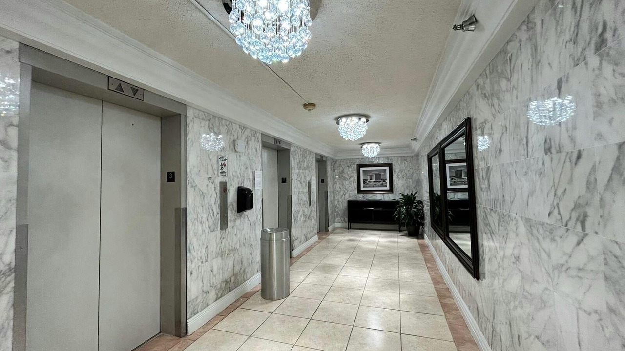 Photo of Others in Sunny Isles Beach
