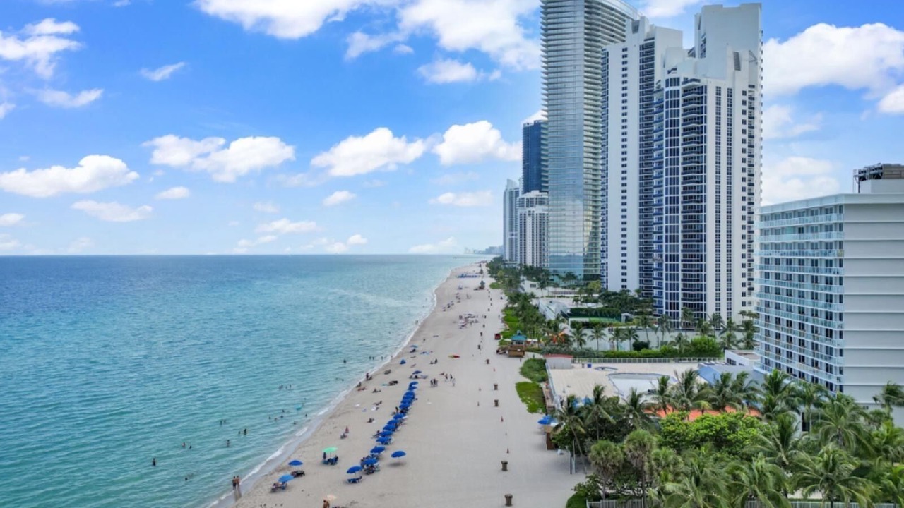 Photo of Others in Sunny Isles Beach