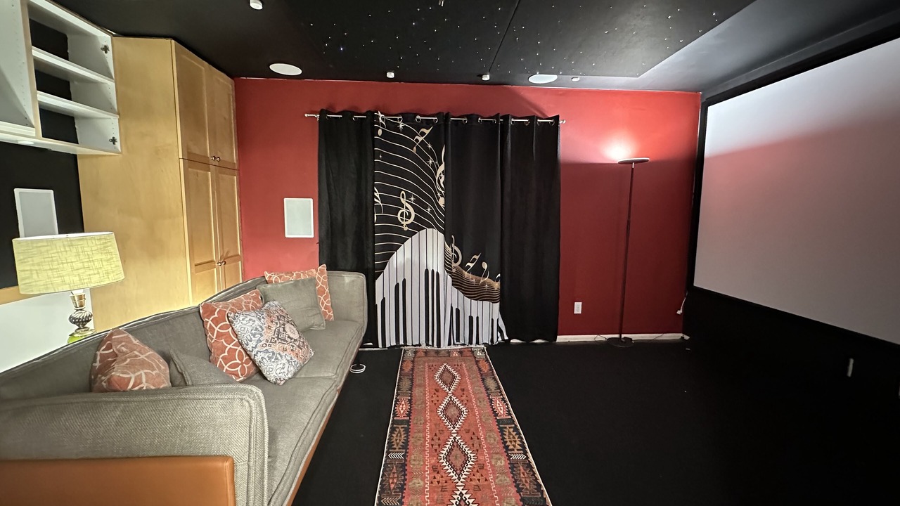 Photo of Livingroom in Ravensdale