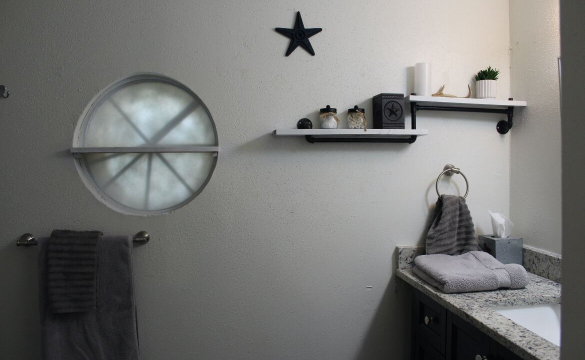 Photo of Bathroom in Cibolo