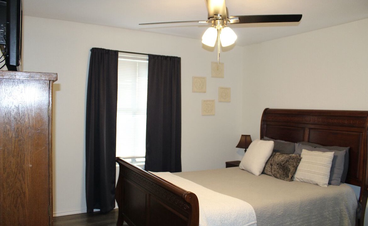 Photo of Bedroom in Cibolo
