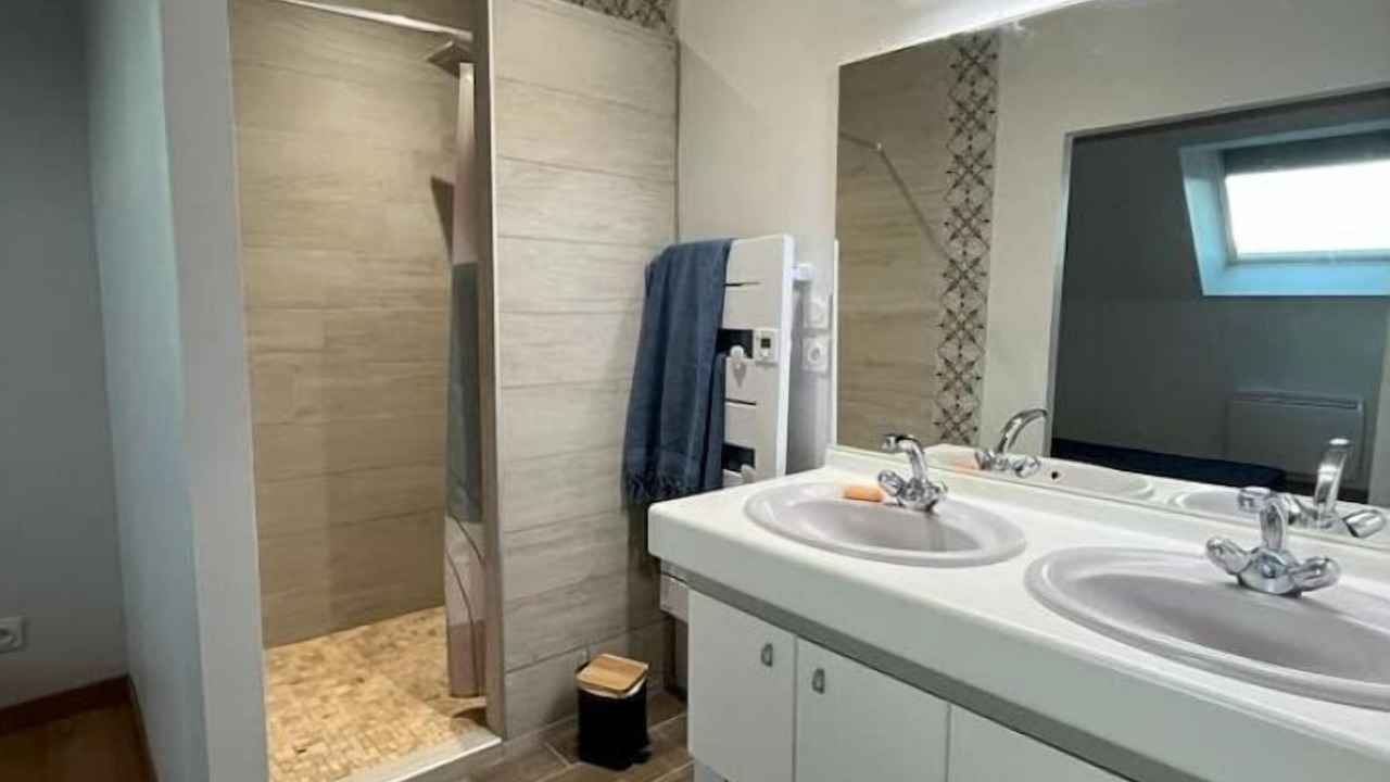 Photo of Bathroom in Cessens