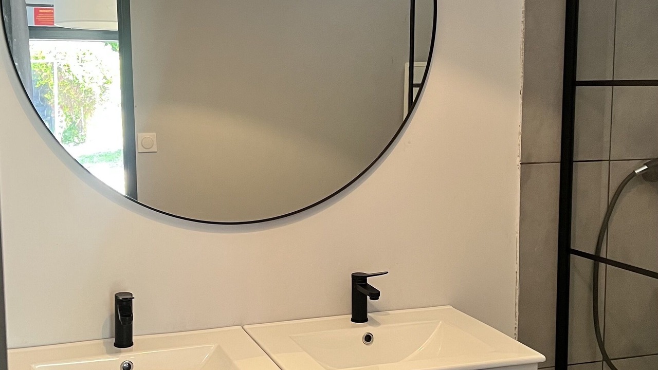 Photo of Bathroom in Poitiers