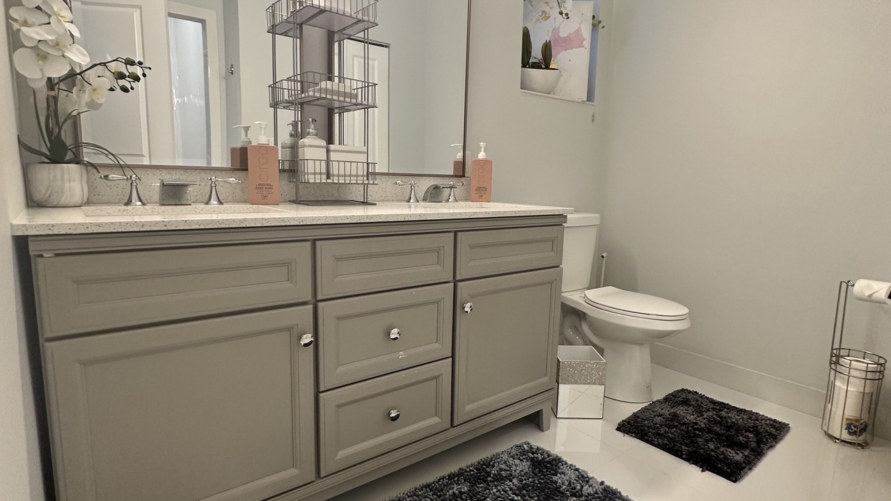 Photo of Bathroom in Coral Springs