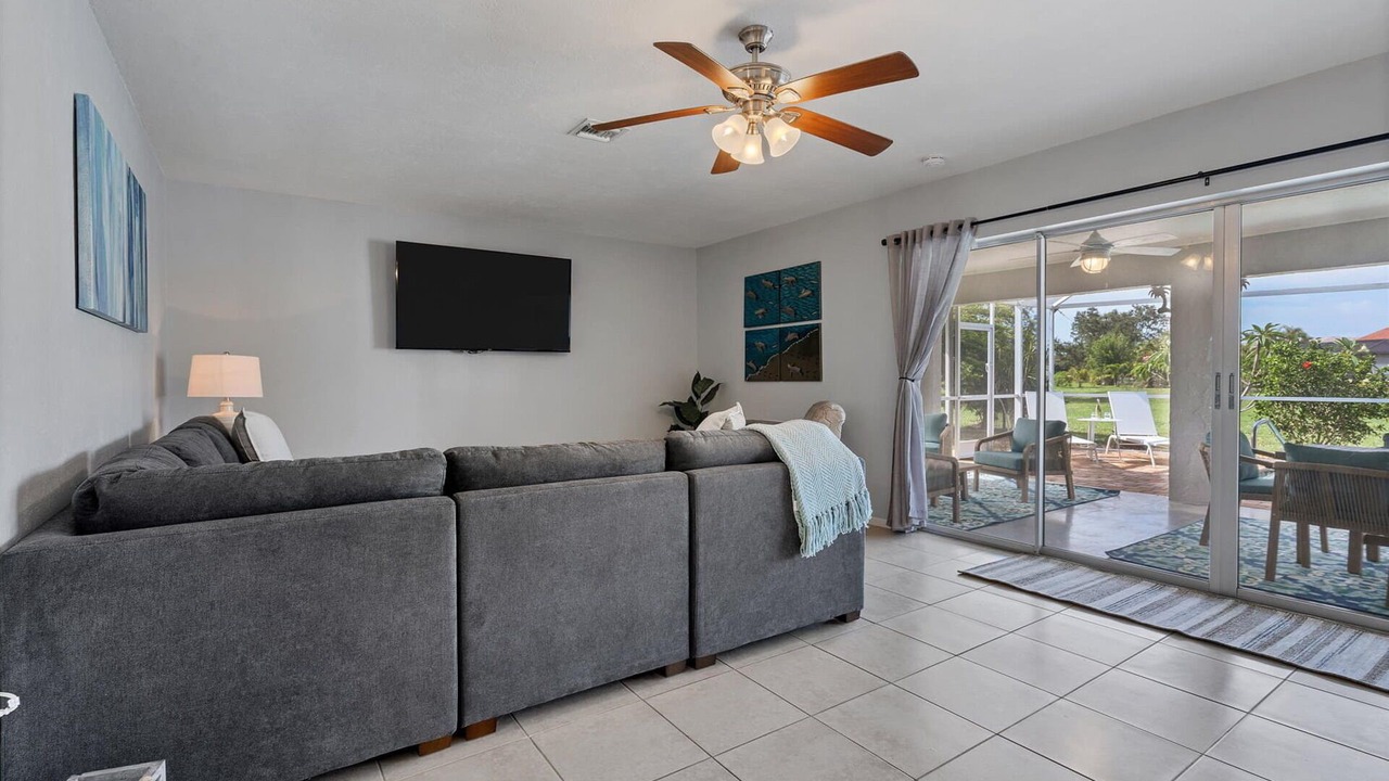 Photo of Livingroom in Charlotte Harbor