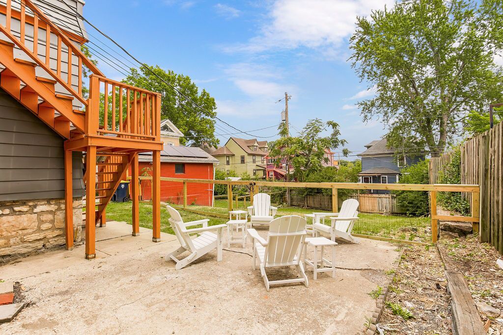 Photo of Others in Southmoreland