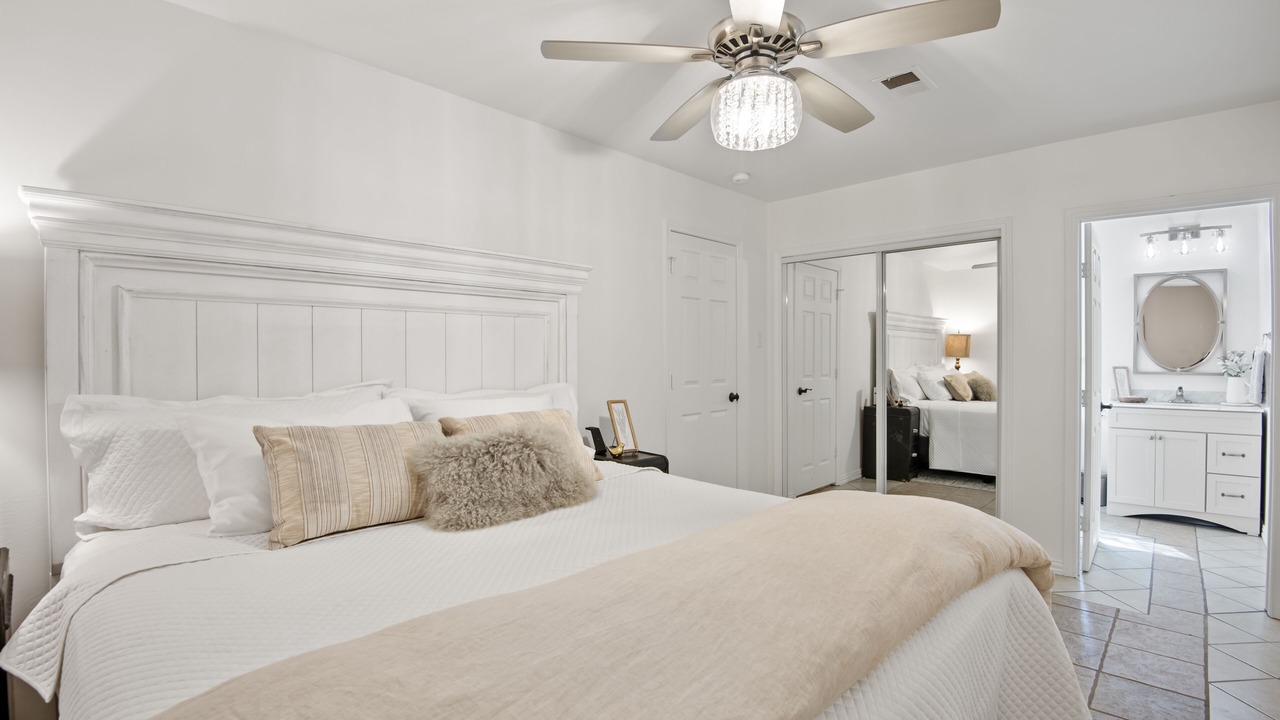 Photo of Bedroom in Red Oak
