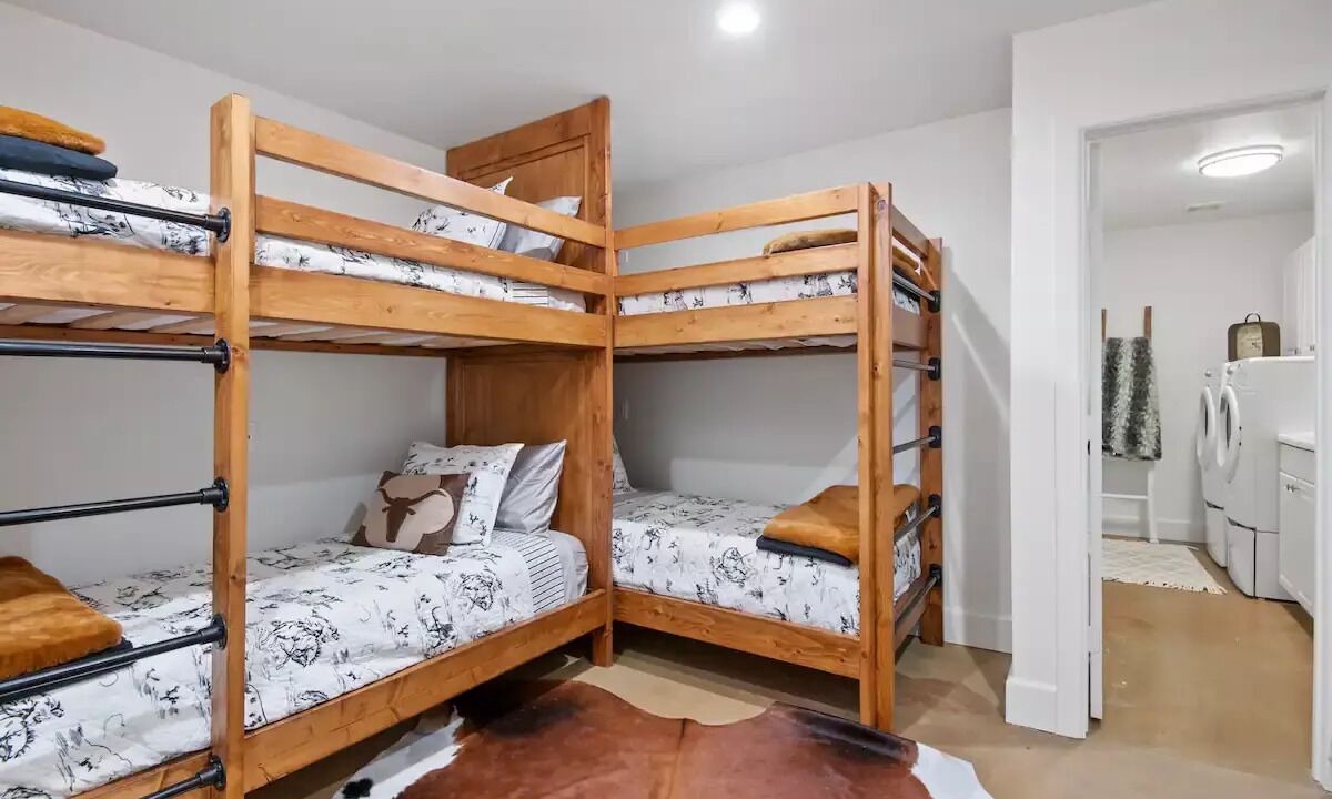 Photo of Bedroom in Red Oak