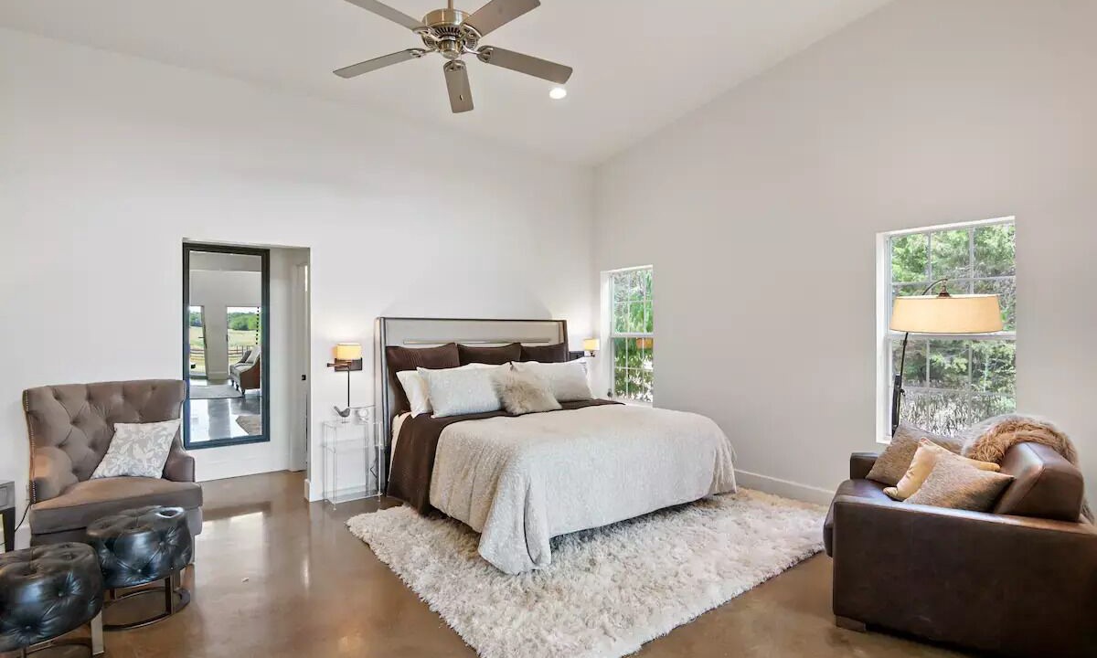 Photo of Bedroom in Red Oak