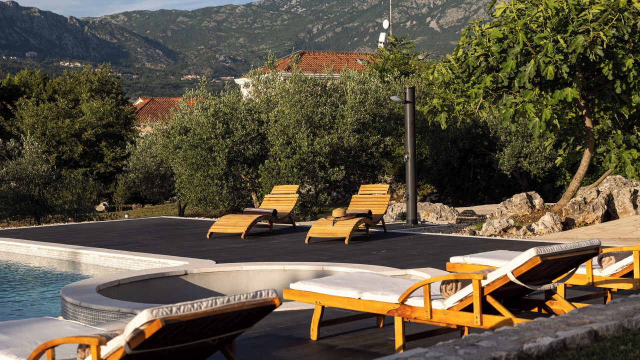 Photo of Outdoor in Gruda