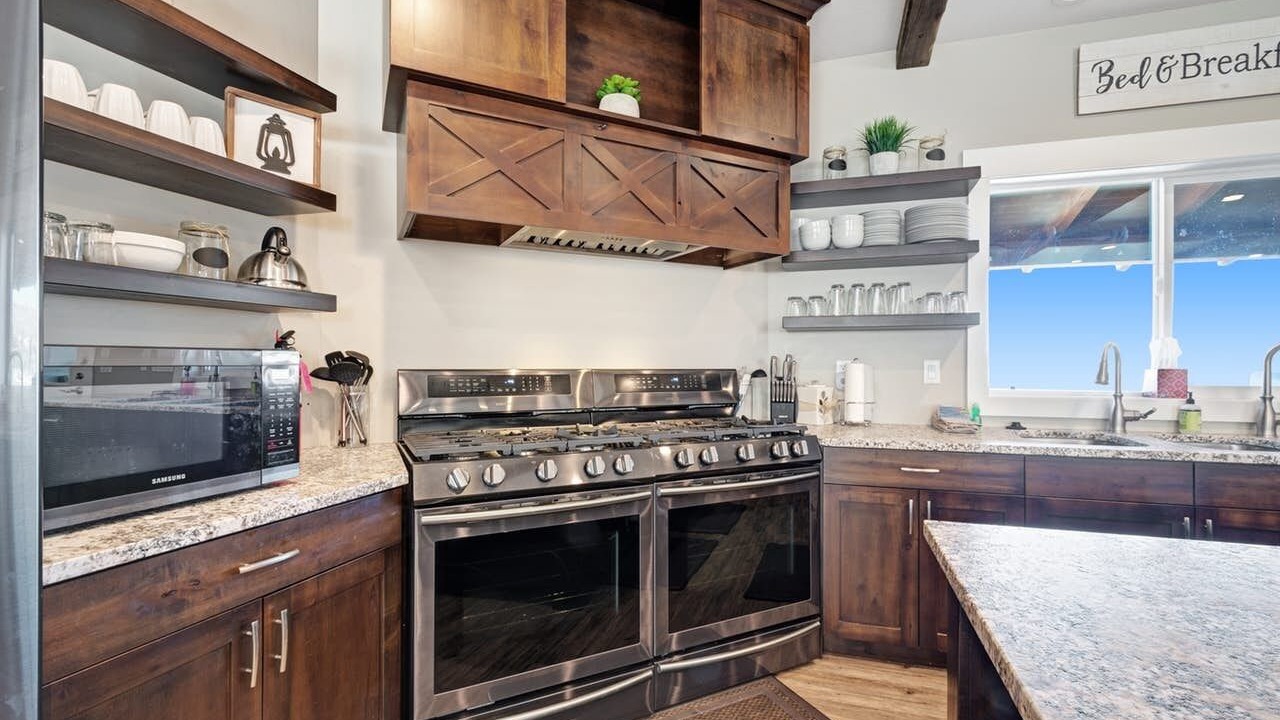 Photo of Kitchen in Garden City