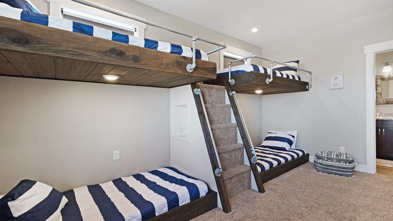 Photo of Bedroom in Garden City