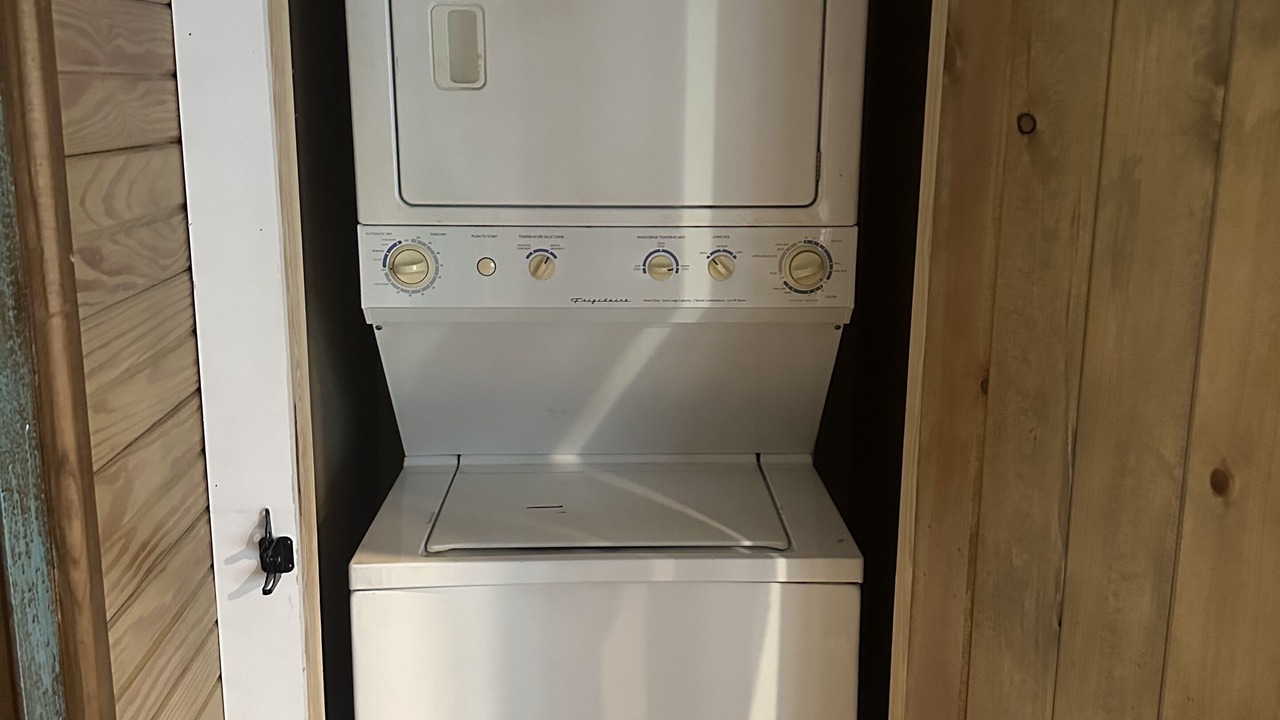 Photo of Others in Mammoth Spring