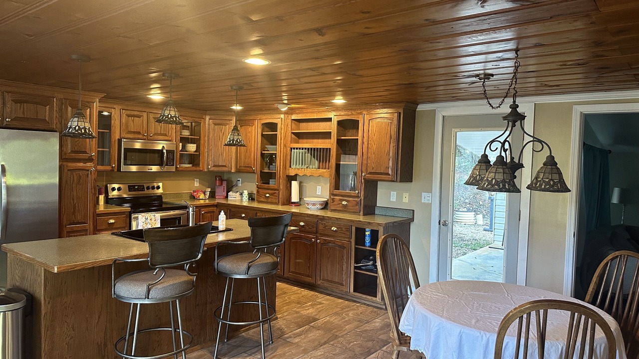 Photo of Kitchen in Mammoth Spring