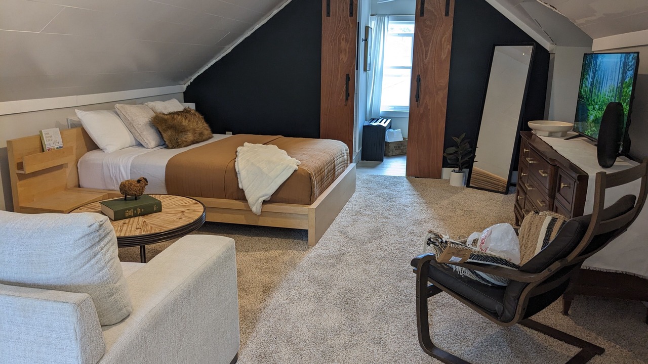 Photo of Bedroom in Howard