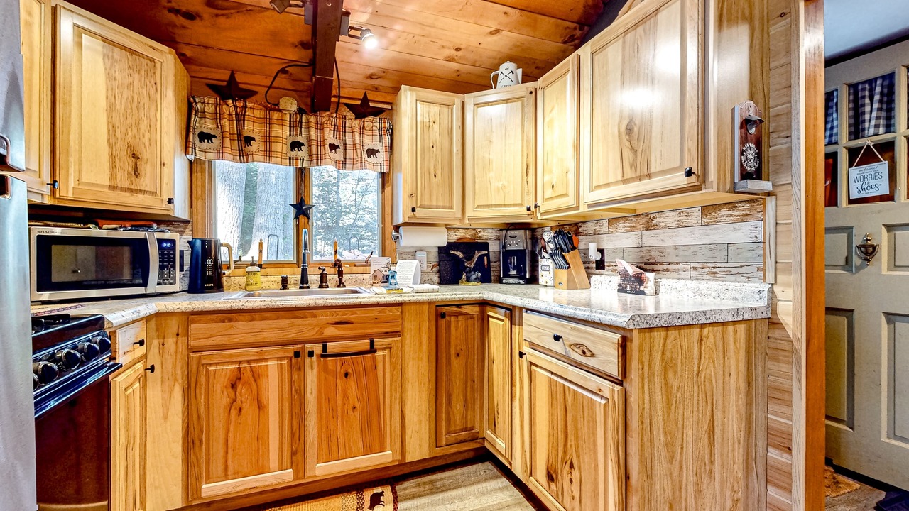 Photo of Kitchen in Center Conway