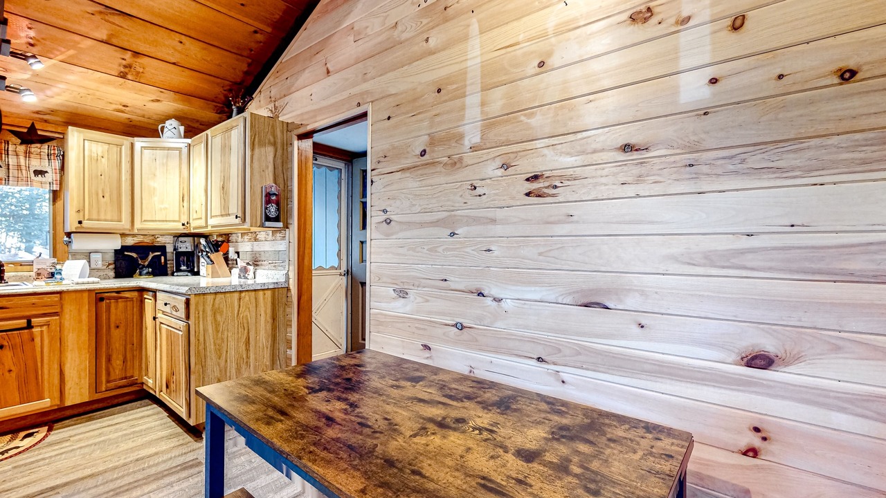 Photo of Kitchen in Center Conway