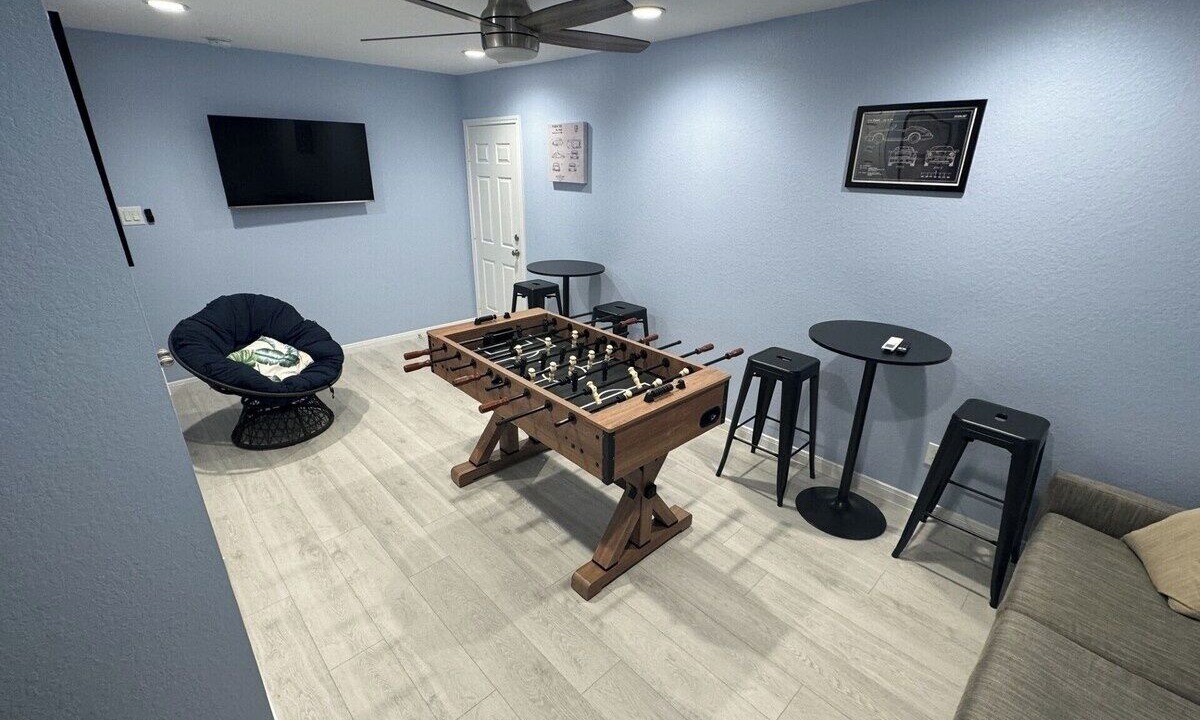 Photo of Bedroom in Clear Lake Shores