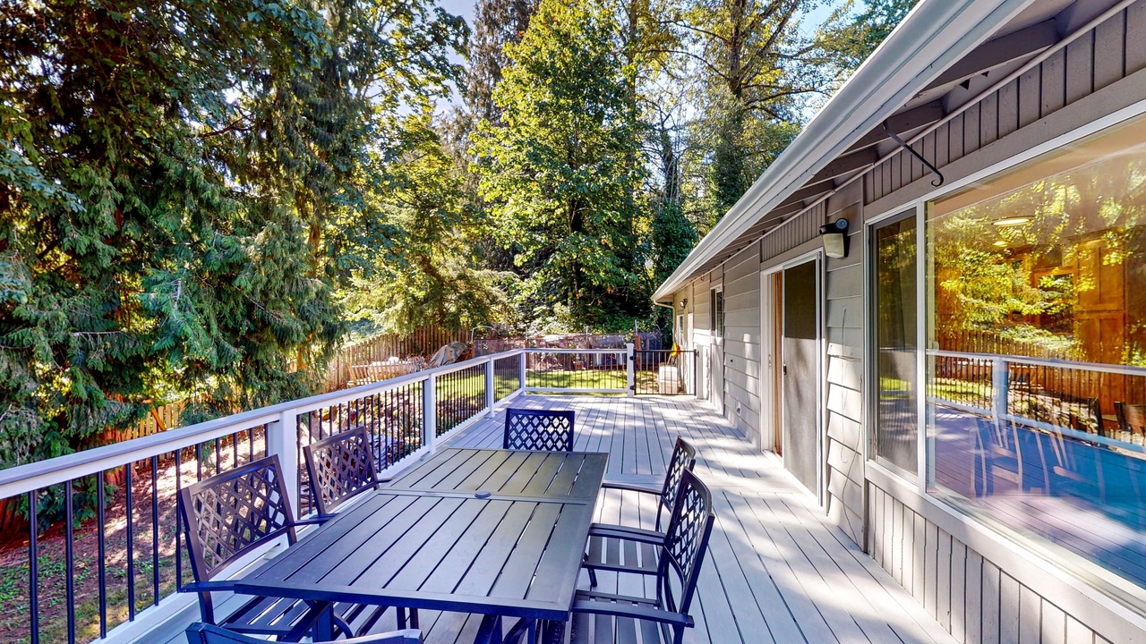 Photo of Outdoor in Maple Heights-Lake Desire
