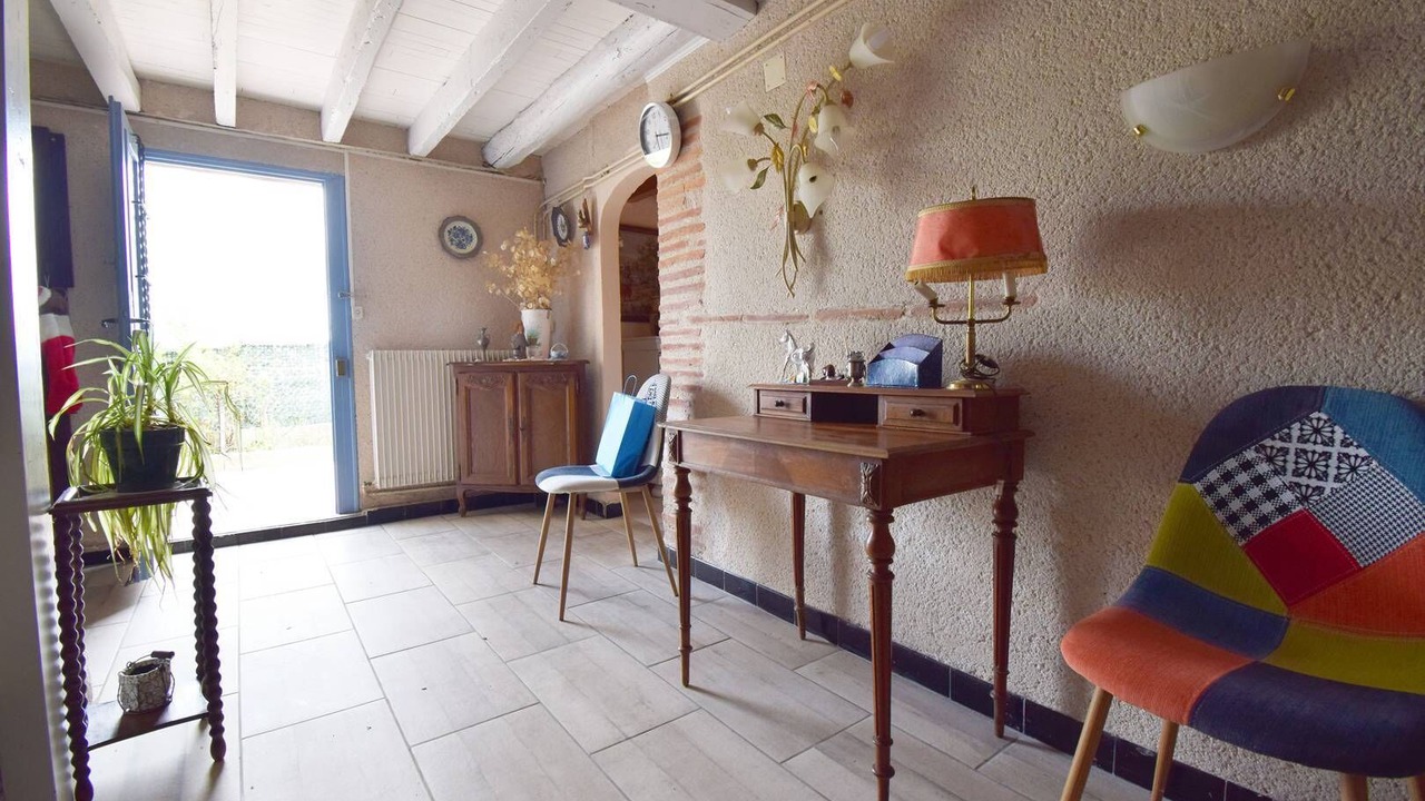 Photo of Others in Sauveterre-Saint-Denis