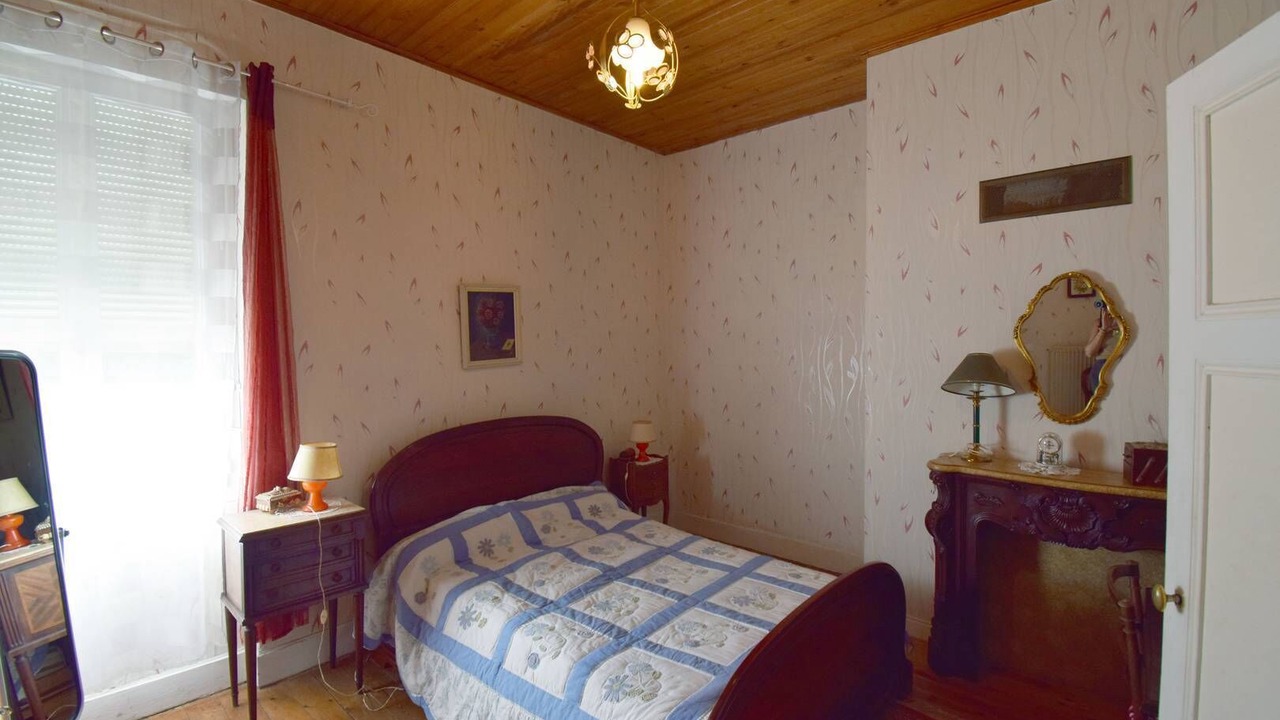 Photo of Bedroom in Sauveterre-Saint-Denis