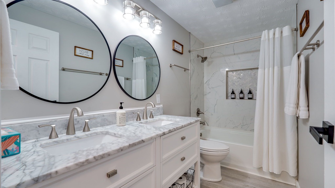 Photo of Bathroom in Englewood