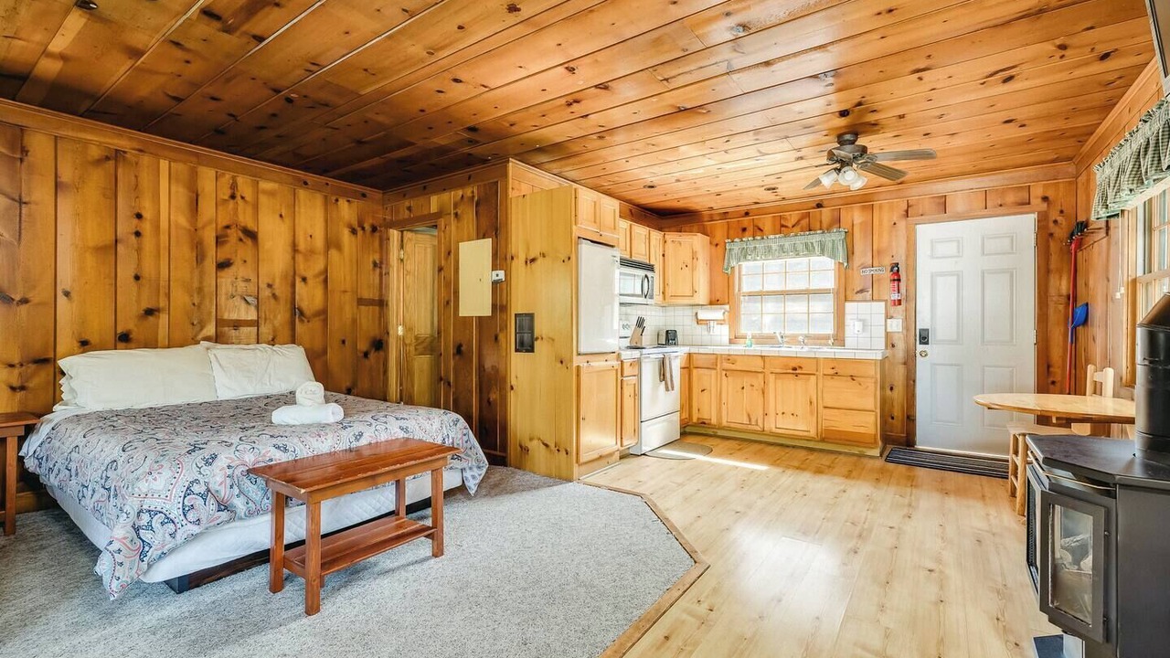 Photo of Bedroom in Taylors Falls